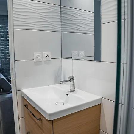 Apartman 34 M With Balcony In *
